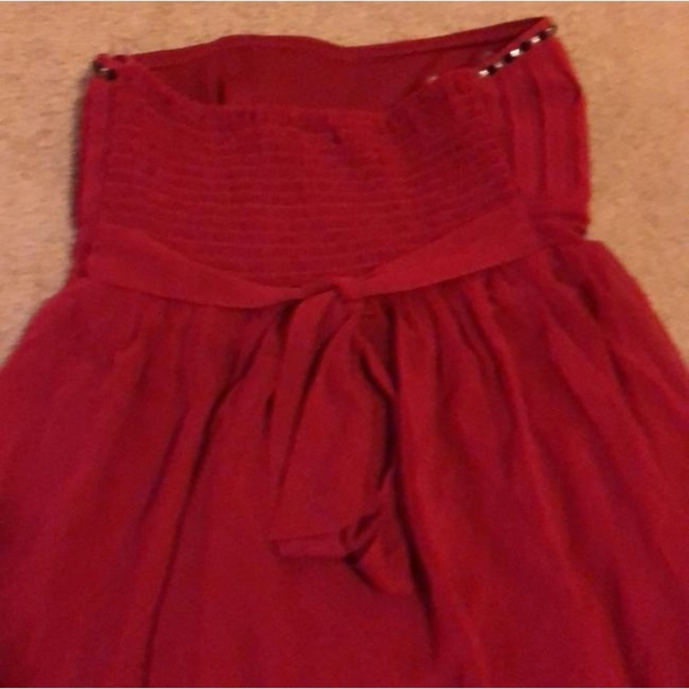 Dress - Picture 6 of 8